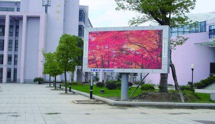 LED戶外大屏的顯示屏主要有哪些特點(diǎn)呢？